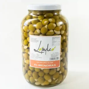 Aceitunas rellenas de almendras