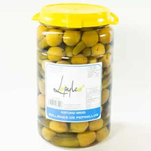 Aceitunas verdes rellenas de pepinillos